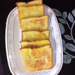 A picture of Toasted bread.