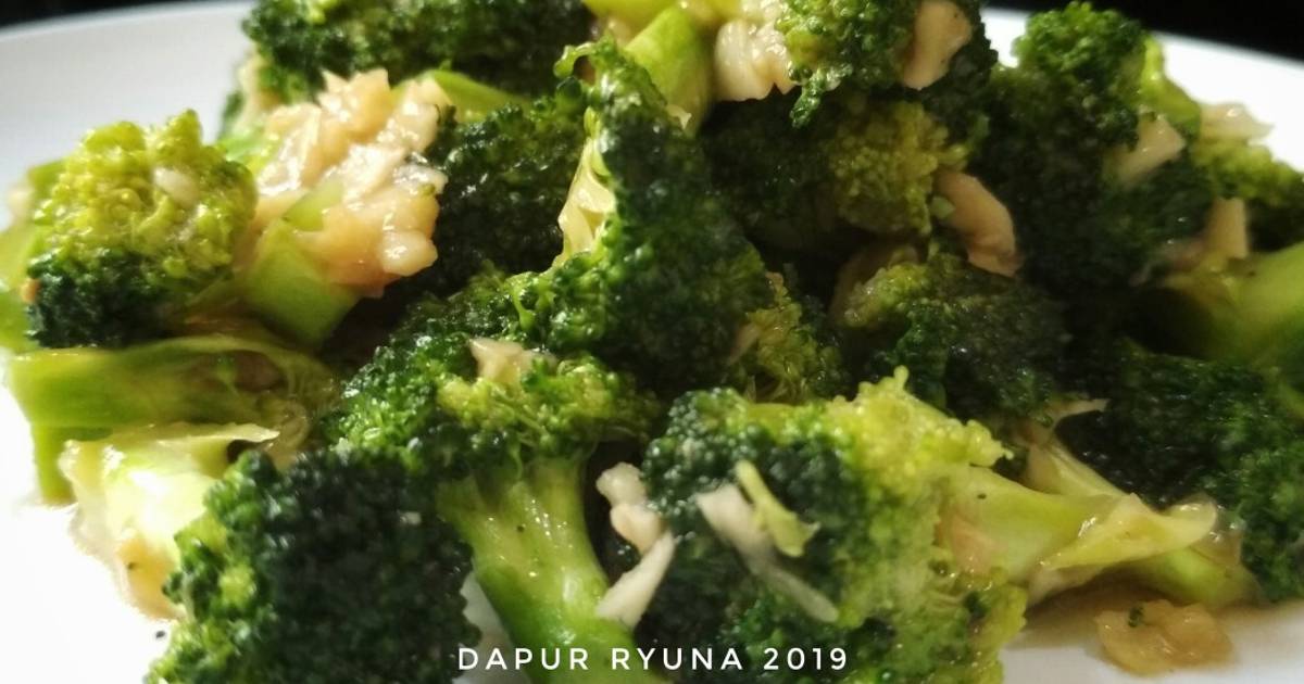 Resep Tumis Brokoli  Bawang Putih  oleh Putri Dapur Ryuna 