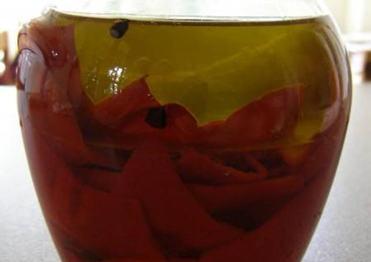 Steps to Prepare Any-night-of-the-week Peppers preserved in oil