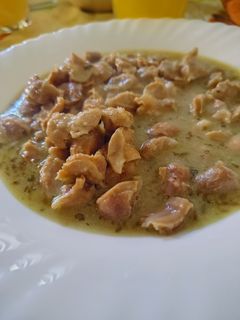 Una foto de Mollejas de pollo en salsa blanca ⚪
