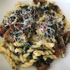 A picture of Pasta with Spinach, Bacon and Mushrooms.
