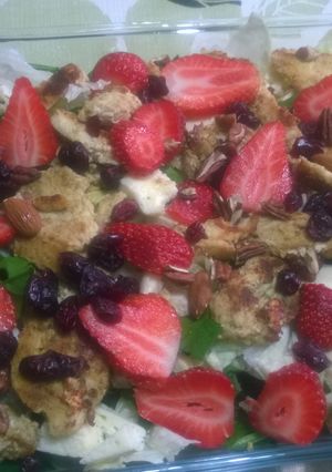 Una foto de Ensalada de Pollo con mostaza