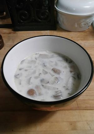 A picture of Easy mushroom soup.