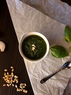 Foto di Pesto di basilico e pinoli