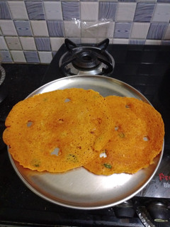 கார்த்திகை ஸ்பெஷல்,*பருப்பு அடை*(paruppu adai recipe in tamil) செய்முறை முக்கிய புகைப்படம்