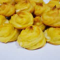 Soes Mini Vla Vanilla রেসিপির প্রধান ছবি