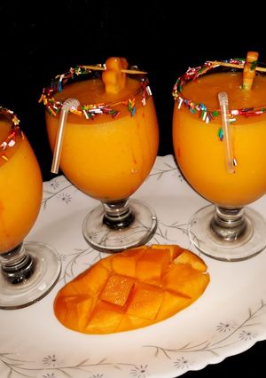 A picture of Mango Tango drink.