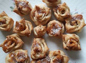 Una foto de Pimpollos de hojaldre con dulce de leche y coco