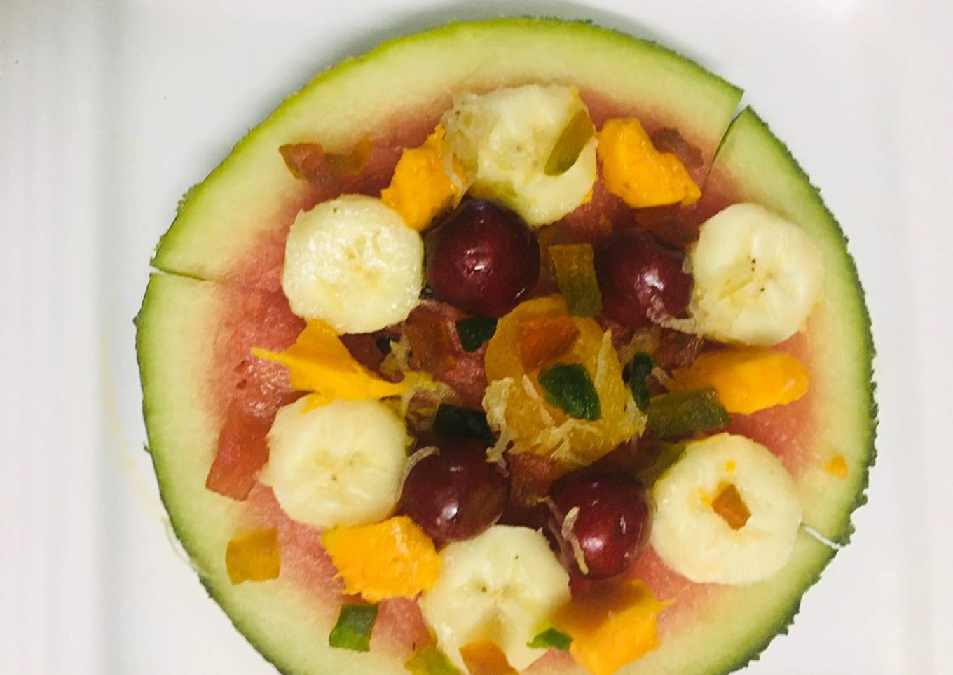 Fruit pizza