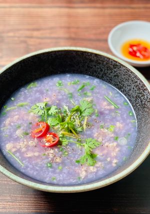 Hình của món Cháo Khoai Lang Tím Thịt Heo.