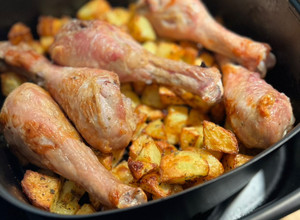 Foto di Pollo e patate croccanti, in friggitrice ad aria