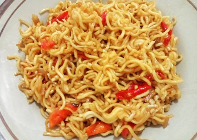 Cara Gampang Membuat Mi goreng Jawa pedes, Enak Banget