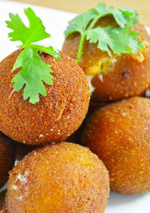 A picture of Cheese corn balls.