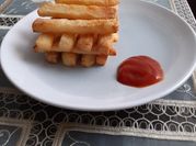 Una foto de papas a la francesa