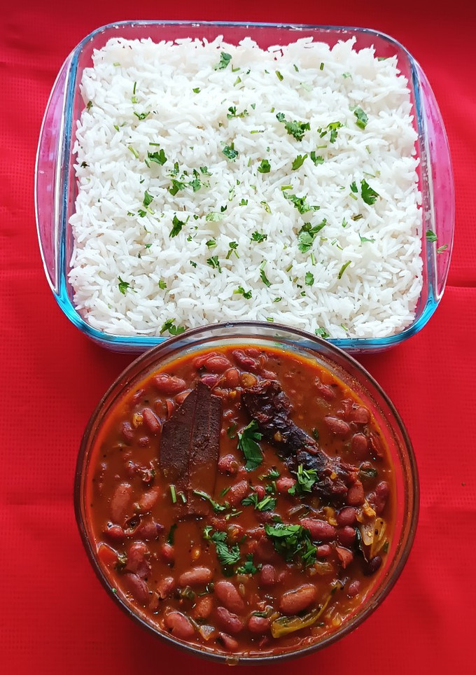 A picture of Rajma Chawal.