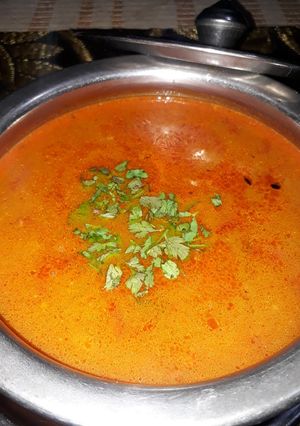 आलू टमाटर की सब्जी(aloo tamater ki sabji recipe in hindi) रेसिपी मुख्य फोटो