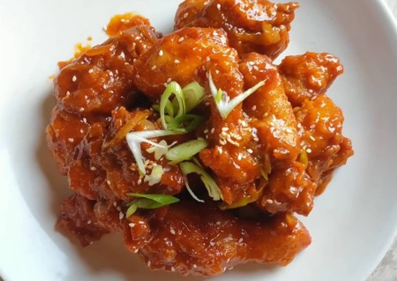 Yangnyeom Tongdak (olahan ayam ala Korea)