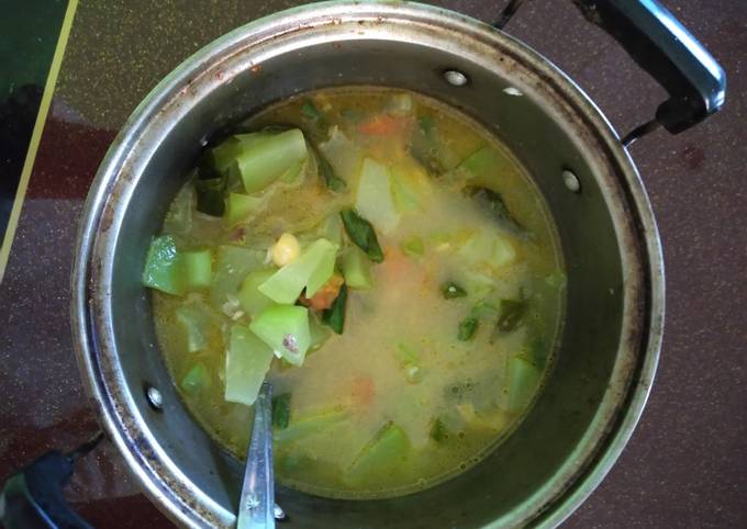 Sayur asem labu siam