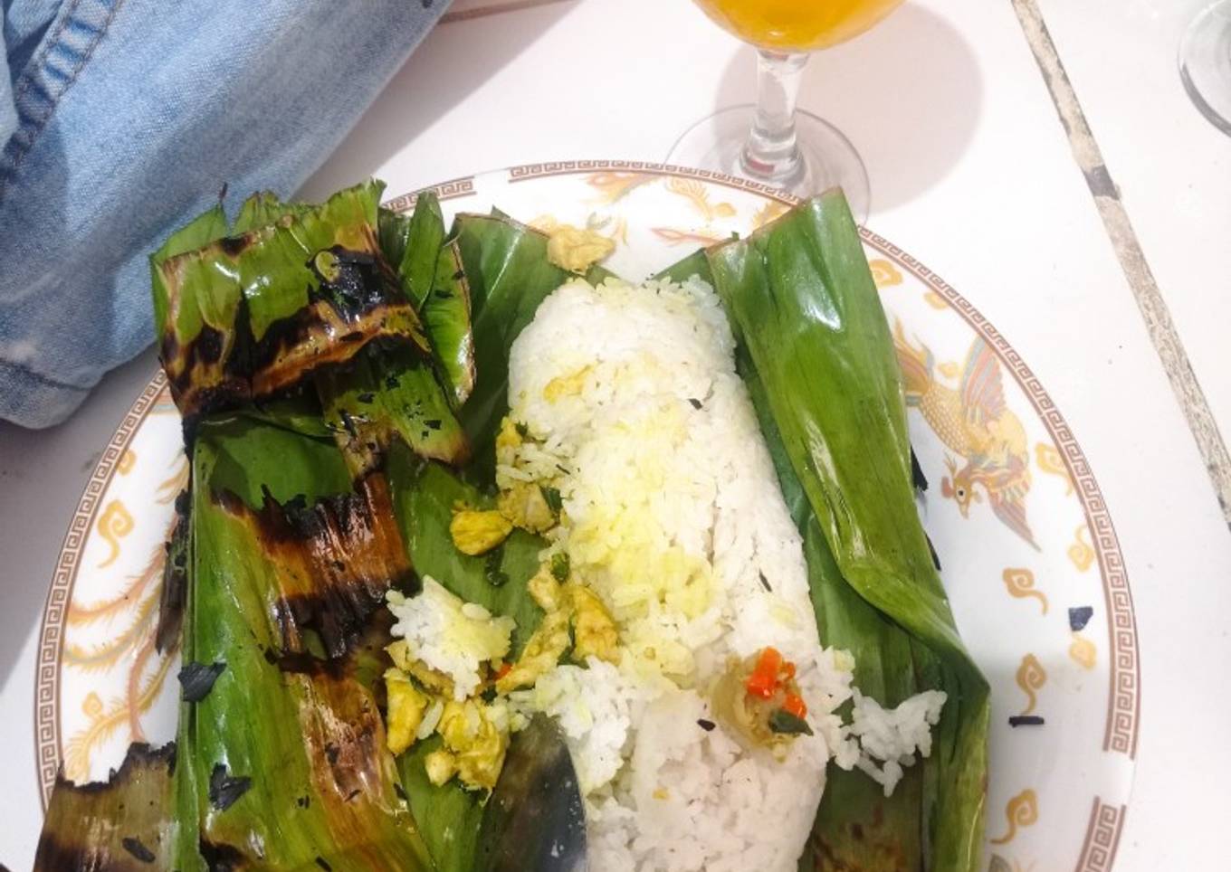 Nasi bakar ayam cemagi