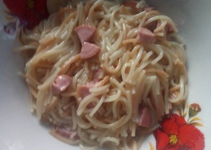 Лапша детская с сосисками