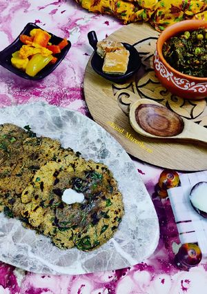A picture of Sattu Methi Bhakri.