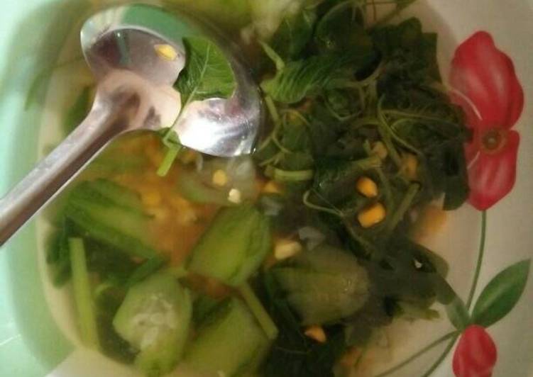 Cara Memasak LezatBening oyong bayam with jagung