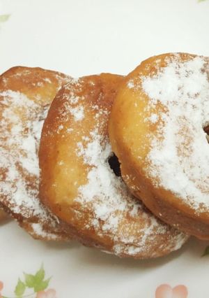 A picture of Buttermilk doughnuts.