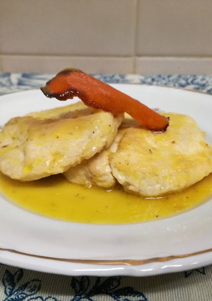 Una foto de Medallones de pollo a la naranja