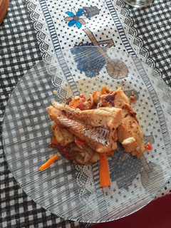Una foto de Pescado al wok 😋