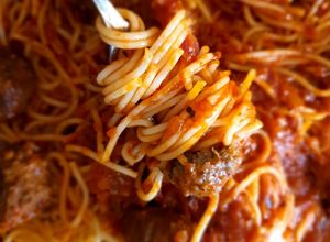 صورة لوصفة سباقيتي بكرات اللحم 🍝