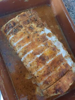 Una foto de Cinta de lomo en salsa al horno