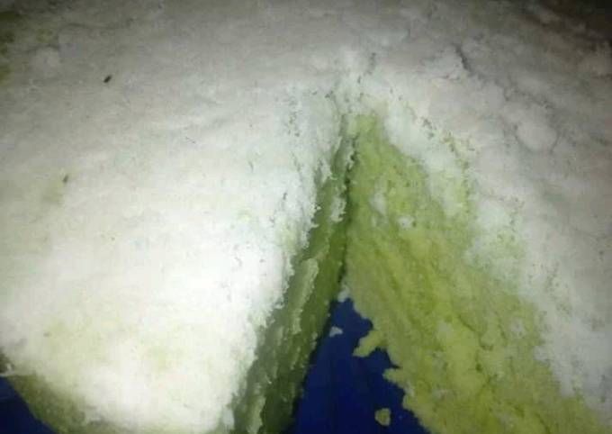 Kue putu ayu kukus