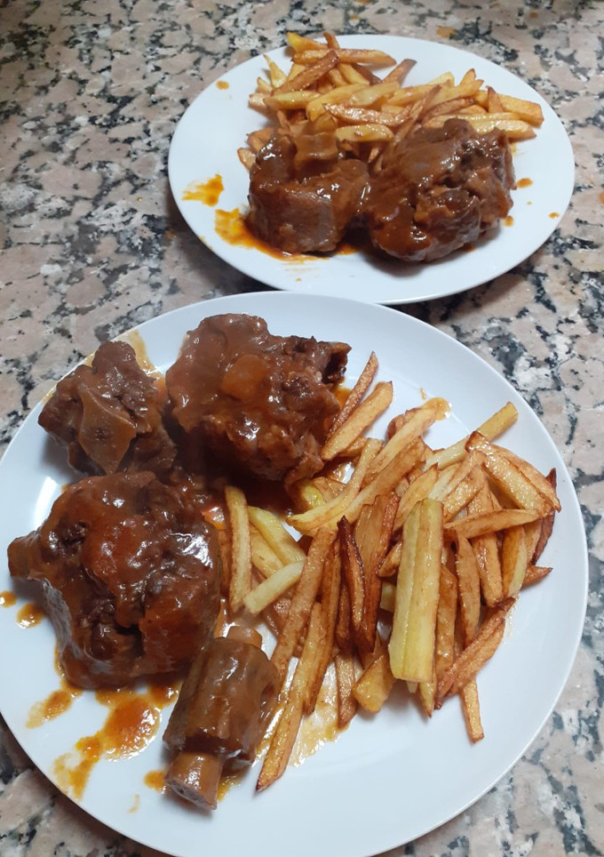 Una foto de Rabo de Toro estilo Mony Ñam
