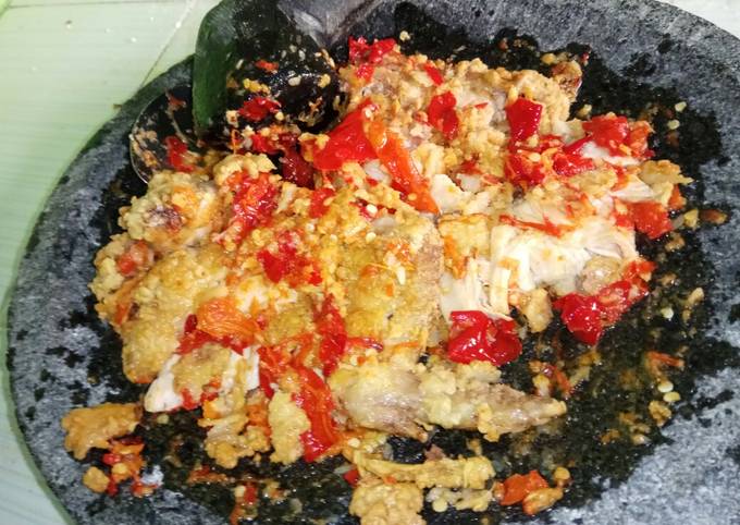 #4. Ayam Geprek