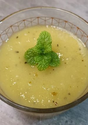 Une photo de 🥝Soupe kiwi pomme banane