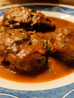 Una foto de Carrilleras de Cerdo Guisadas al Vino Tinto