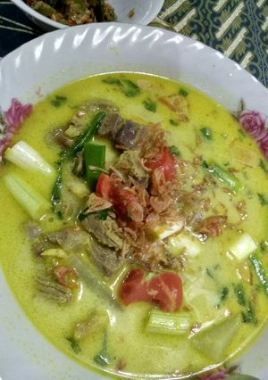 Foto resep Soto kuning Bogor