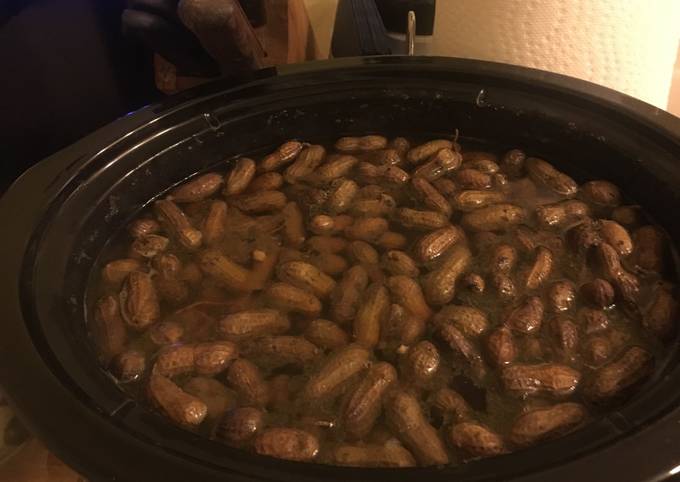 Boiled Peanuts with Season Meat