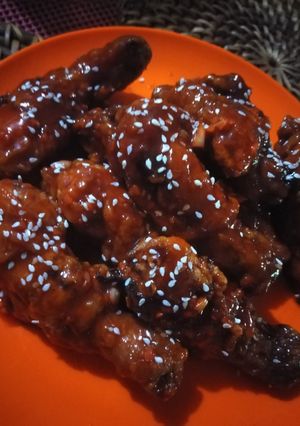 A picture of Korean Fried Chicken.