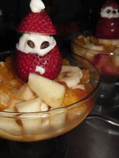 Una foto de Postre Navidad y Año Nuevo, Ensalada de Frutas Sorpresa