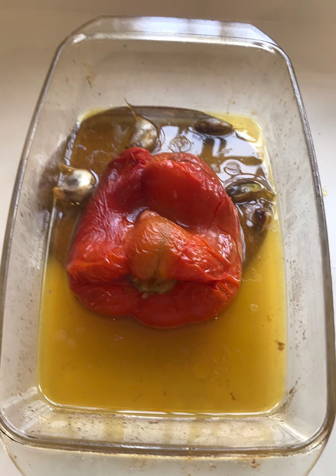 Una foto de Pimiento morrón asado al horno