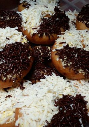 Foto resep Donatt empuk murah meriaah