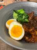 Thịt heo kho kiểu Đài Loan với trứng lòng đào (Taiwan style braised pork with boiled eggs)