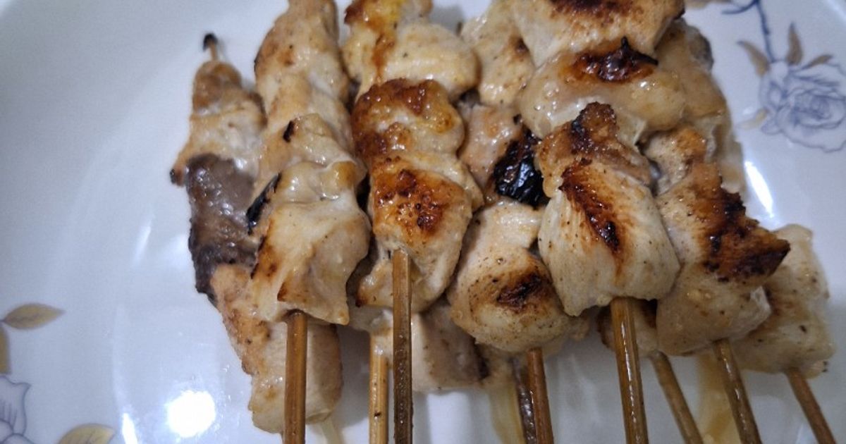 SATE TAICHAN (SATE AYAM ASIN)