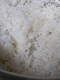 जीरा राइस (jeera rice recipe in Hindi) रेसिपी मुख्य फोटो