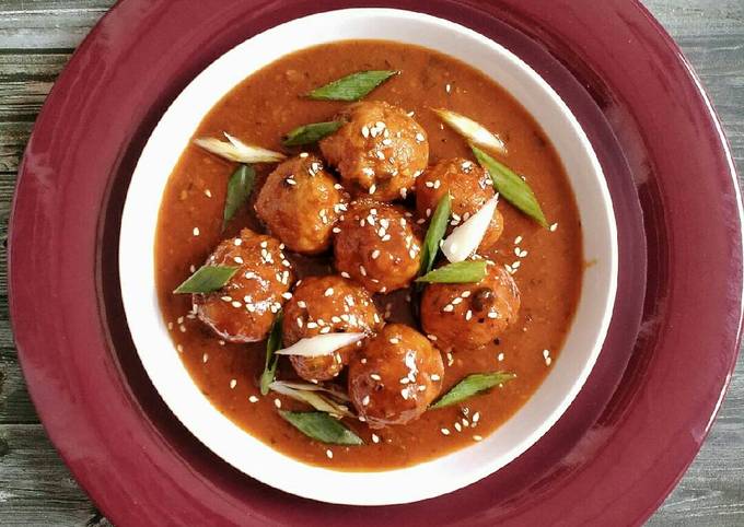 Sweet & sour chicken meatballs bola2 daging ayam asam manis