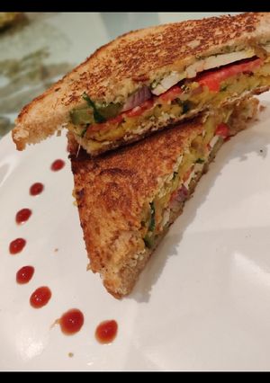 A picture of Mumbai special toast.