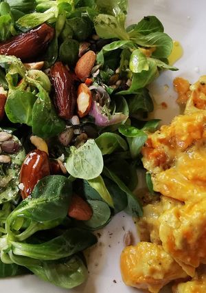 Une photo de Gratin de patates douces au coco et curry❤️vegan🔝