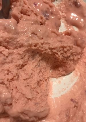 Una foto de Helado de rosas de castilla, receta complementaria de Recuerdos de Navidad