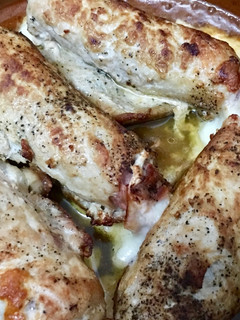 Una foto de Rollitos de lomo rellenos de jamón dulce y queso